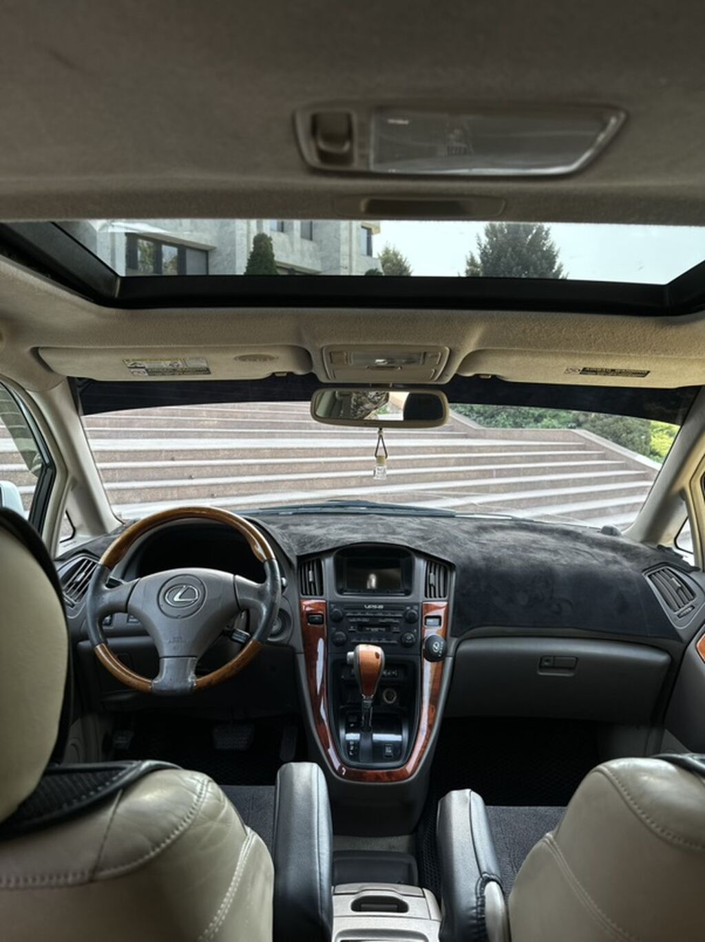 Lexus RX: 2001 г., 3 л, Автомат, Бензин, Внедорожник: фото 6