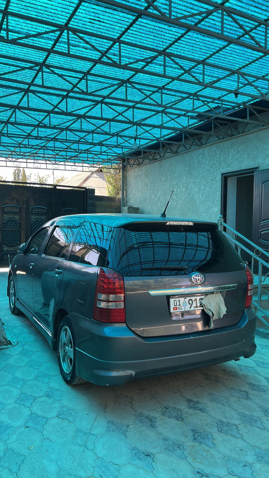 Toyota WISH: 2004 г., 1.8 л, Автомат, Бензин, Минивэн: фото 4