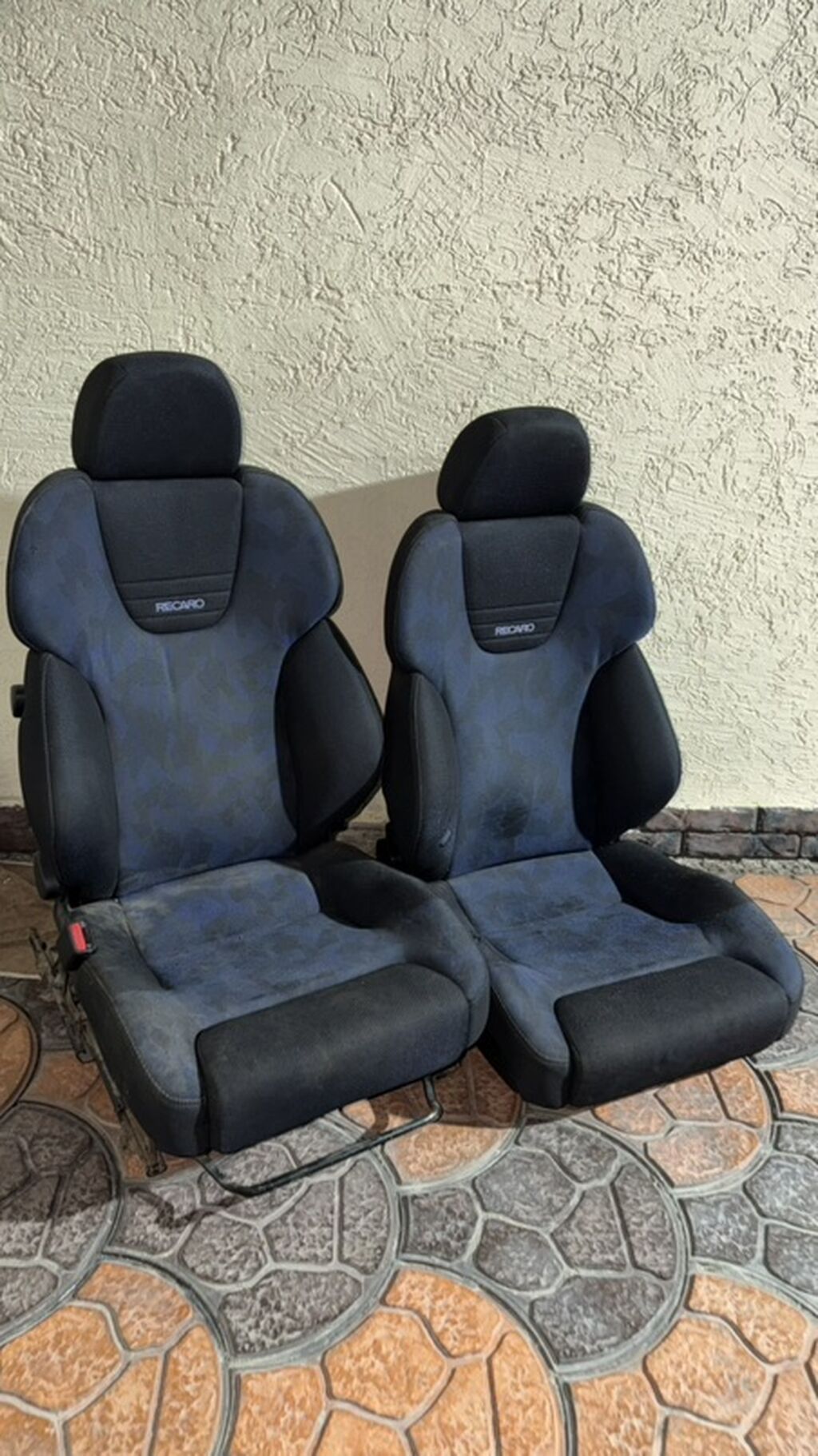 Пара спортивных передних сидений Recaro - Тип: анатомические кресла с: фото 1