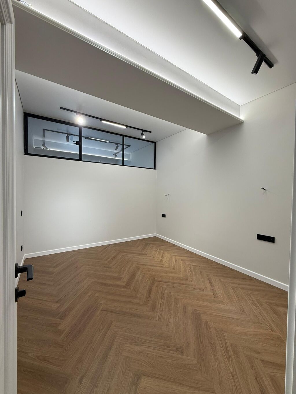 3 комнаты, 82 м², Элитка, 11 этаж, Евроремонт: фото 7