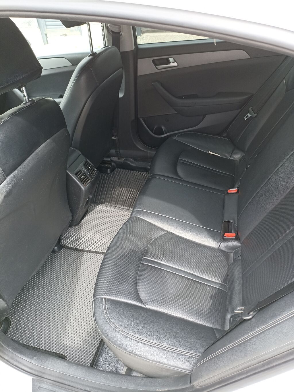 Hyundai Sonata: 2018 г., 2 л, Автомат, Газ, Седан — фото 5
