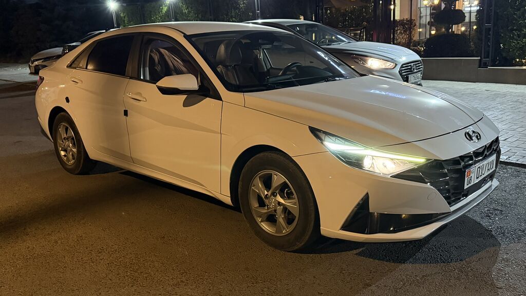 Hyundai Avante: 2020 г., 1.6 л, Автомат, Бензин, Седан: фото 4