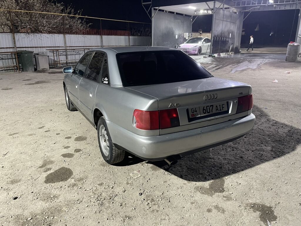 Audi A6: 1996 г., 1.8 л, Механика, Бензин, Седан: фото 5