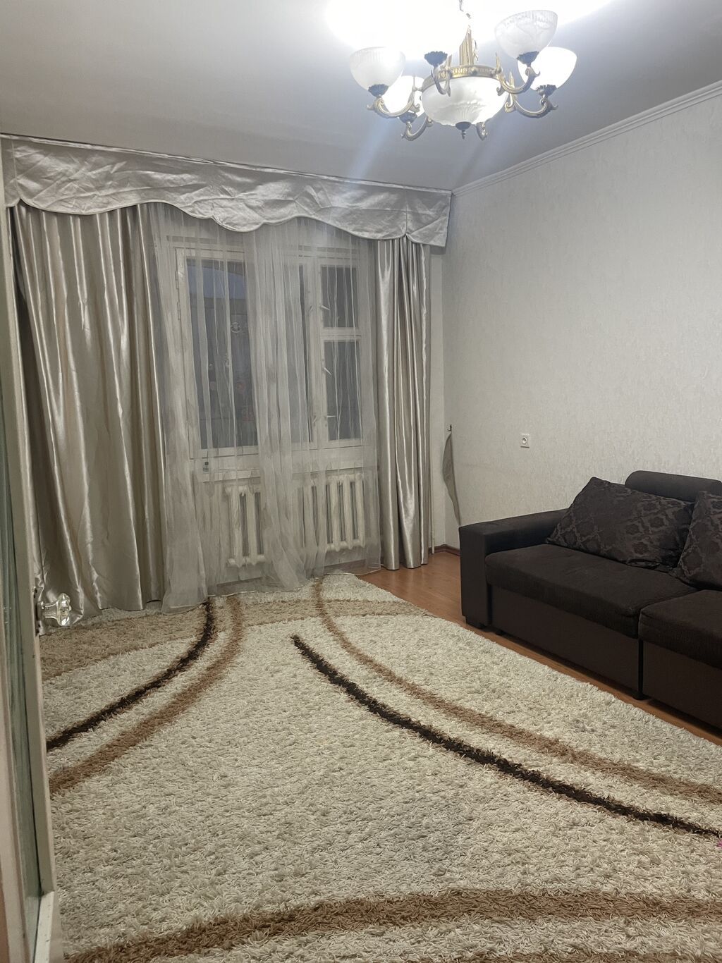 3 комнаты, 68 м², 12 мкр 106 серия, 4 этаж, Старый ремонт: фото 7