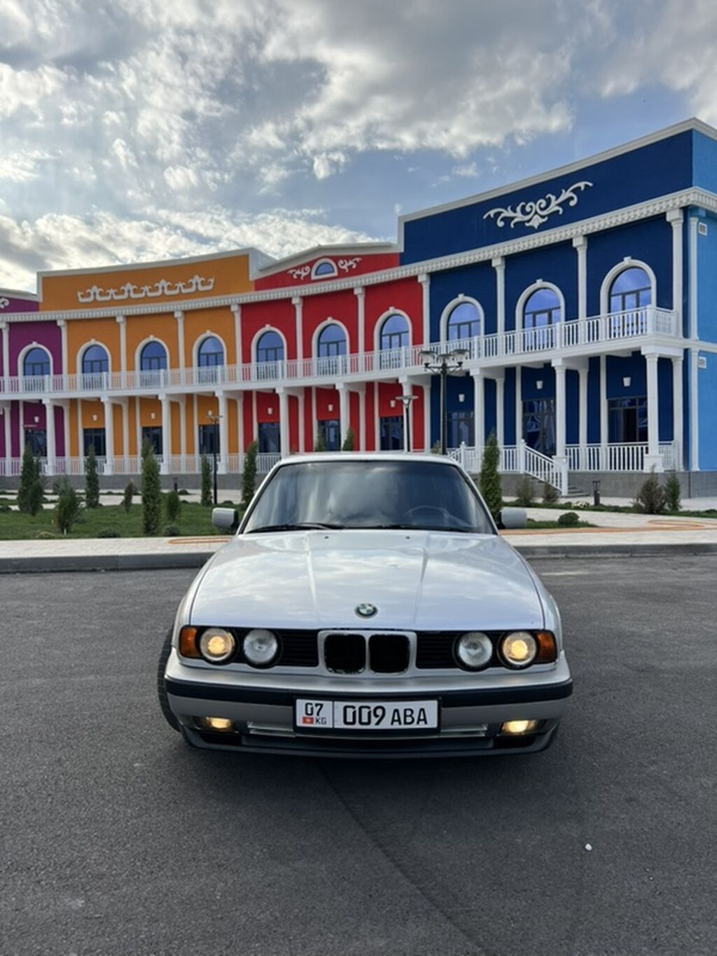 BMW 5 series: 1991 г., 2.5 л, Механика, Бензин, Седан: фото 3
