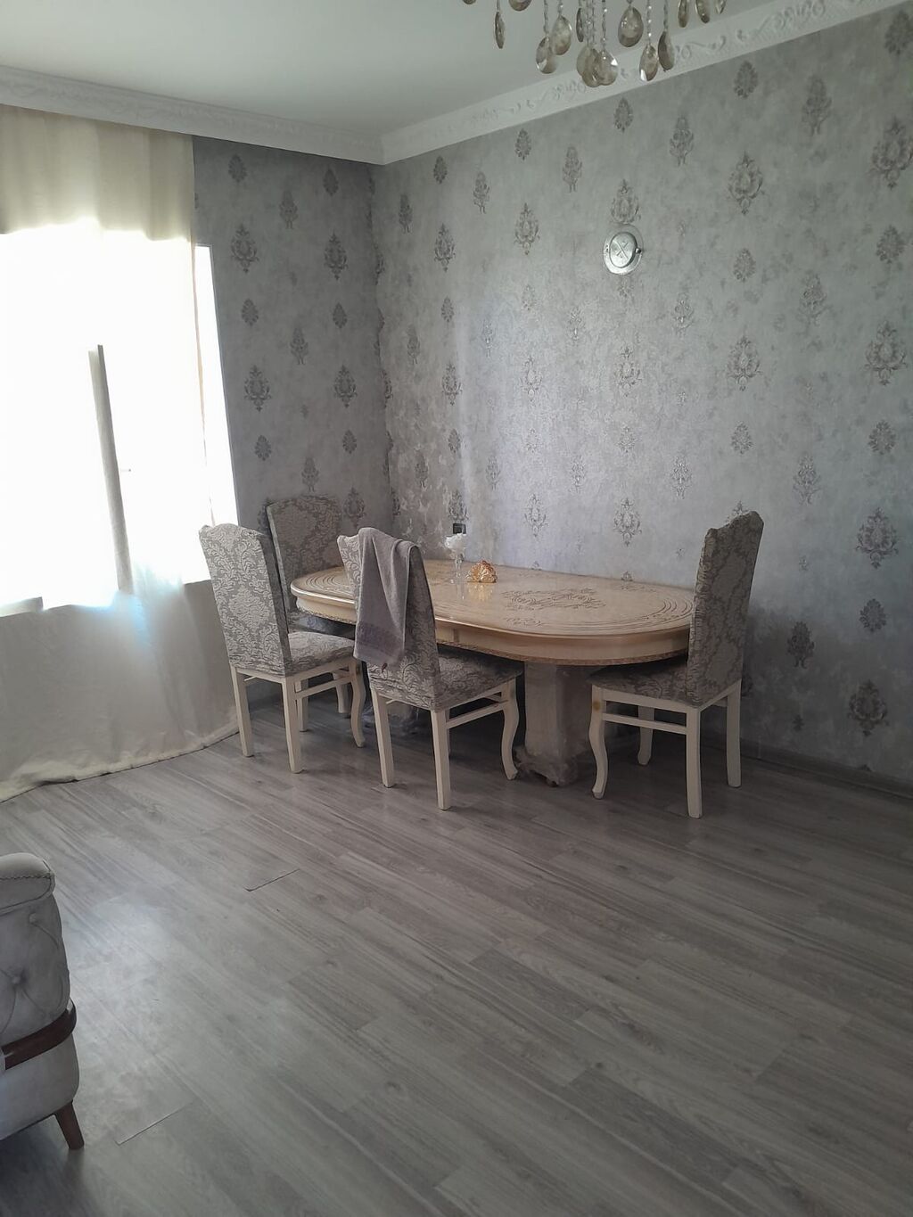 4 otaqlı, 100 kv. m, Kredit var, Yeni təmirli