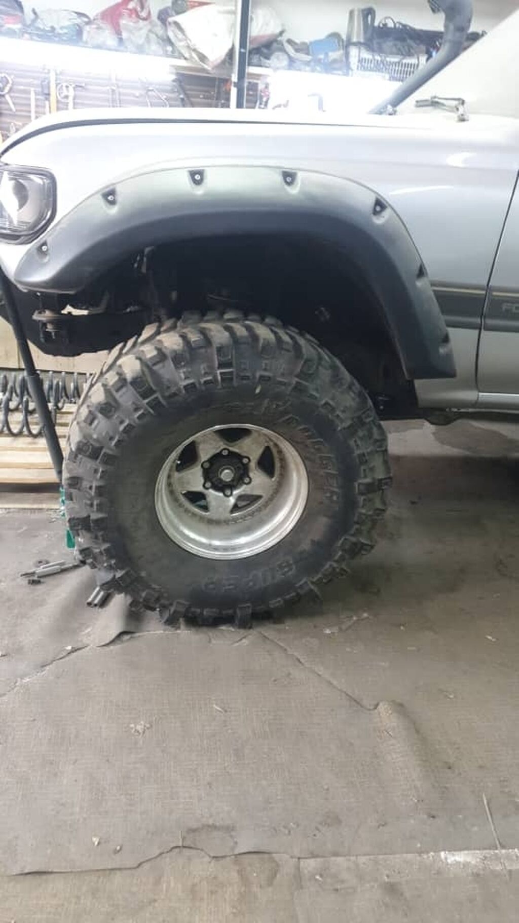 Toyota Land Cruiser: 1993 г., Автомат, Бензин, Внедорожник: фото 6
