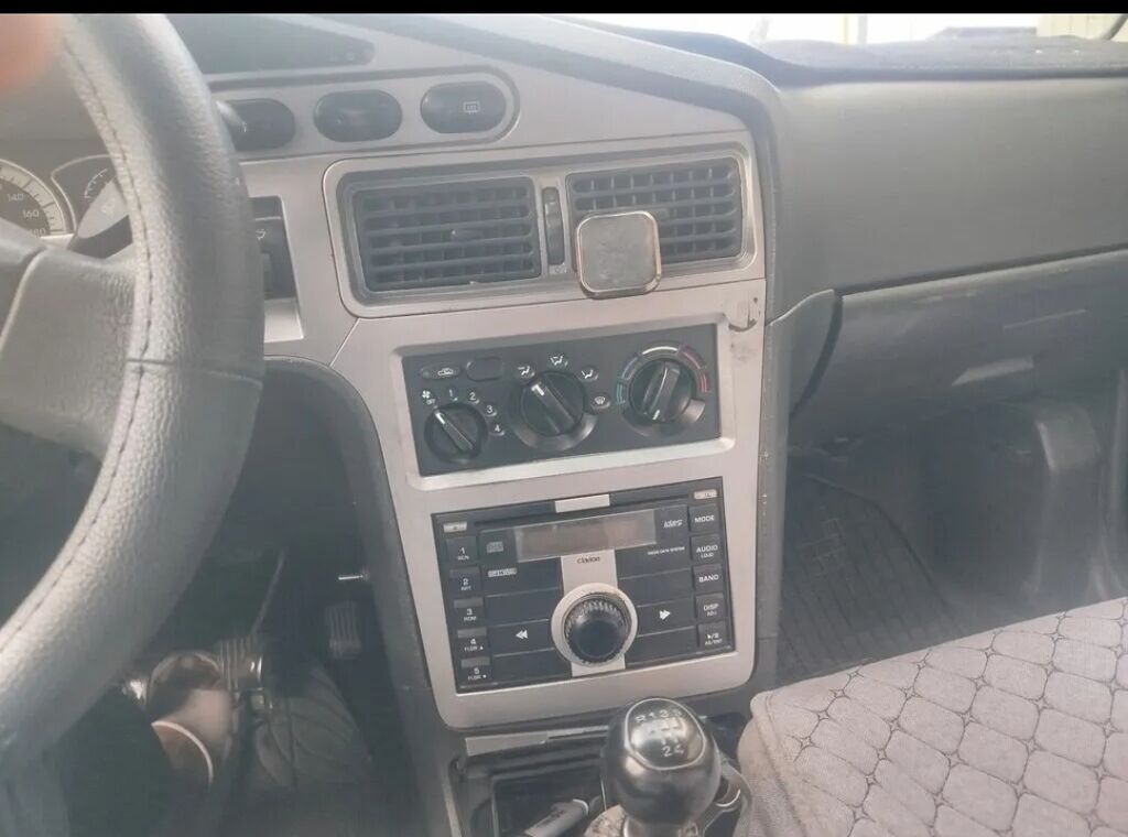 Daewoo Nexia: 2008 г., 1.5 л, Механика, Бензин, Седан: фото 5