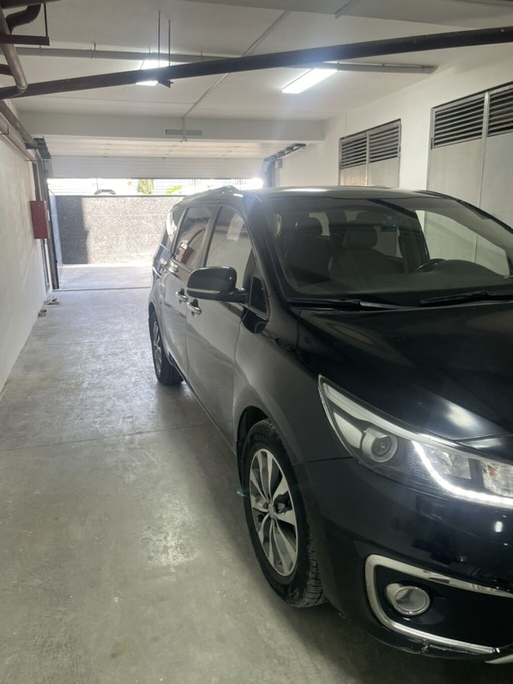 Kia Carnival: 2018 г., 2.2 л, Автомат, Дизель, Минивэн: фото 3