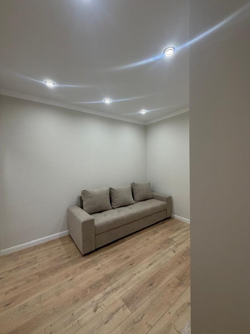 2 комнаты, 45 м², Пишпек 106 серия улучшенная, 2 этаж, Свежий ремонт: фото 3
