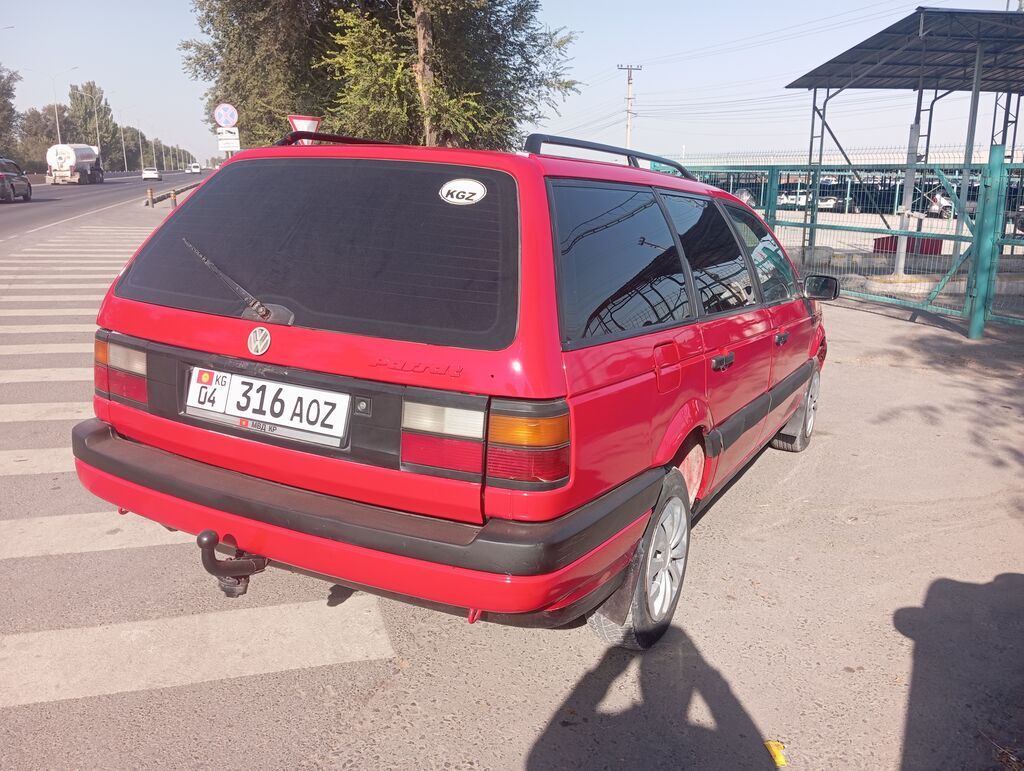 Volkswagen Passat Variant: 1991 г., 1.8 л, Механика, Бензин, Универсал: фото 4