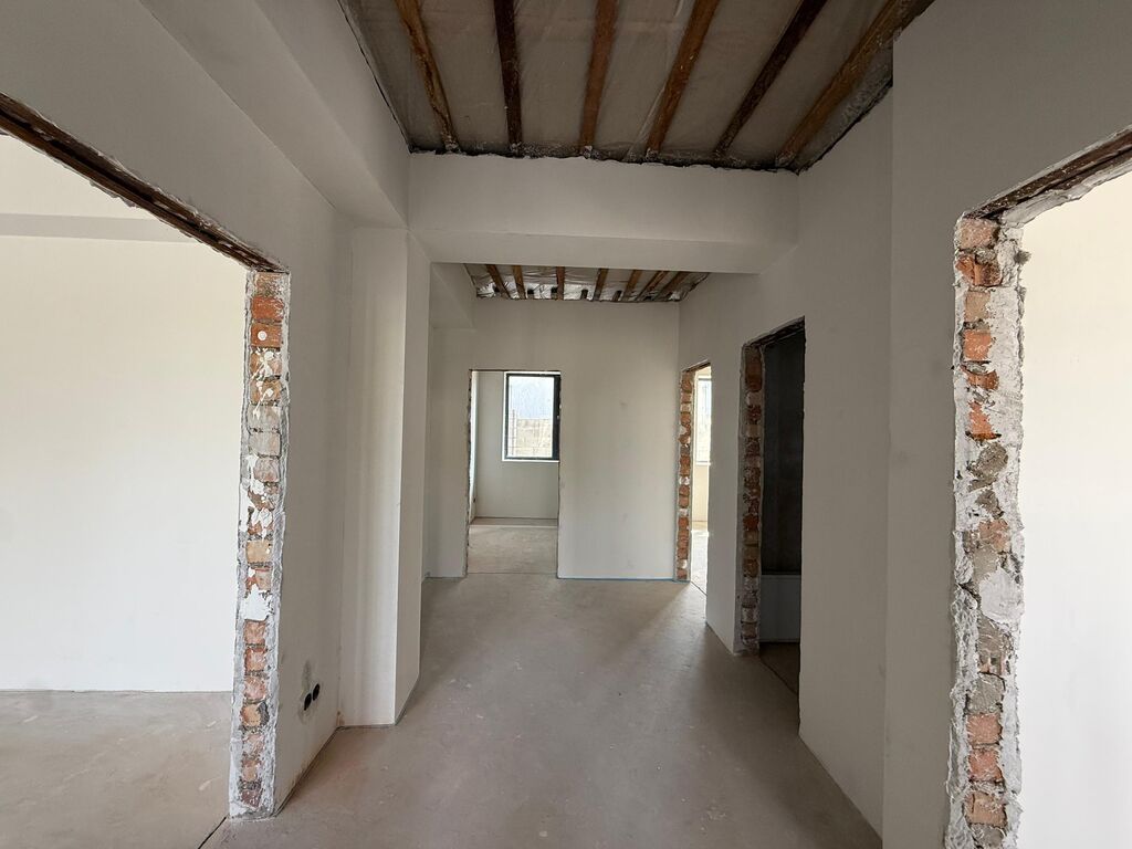 4 комнаты, 95 м², 3 соток, Бишкек, Арча-Бешик ж/м Риэлтор: фото 8