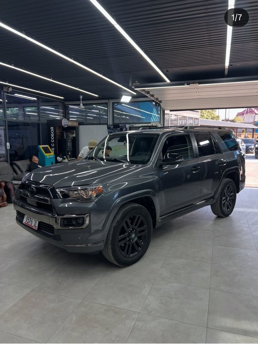 Toyota 4Runner: 2020 г., 4 л, Автомат, Бензин: фото 4