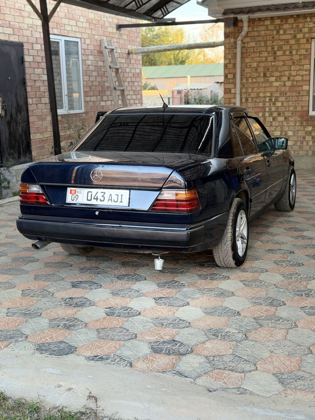 Mercedes-Benz W124: 1988 г., 2 л, Автомат, Бензин, Седан: фото 6