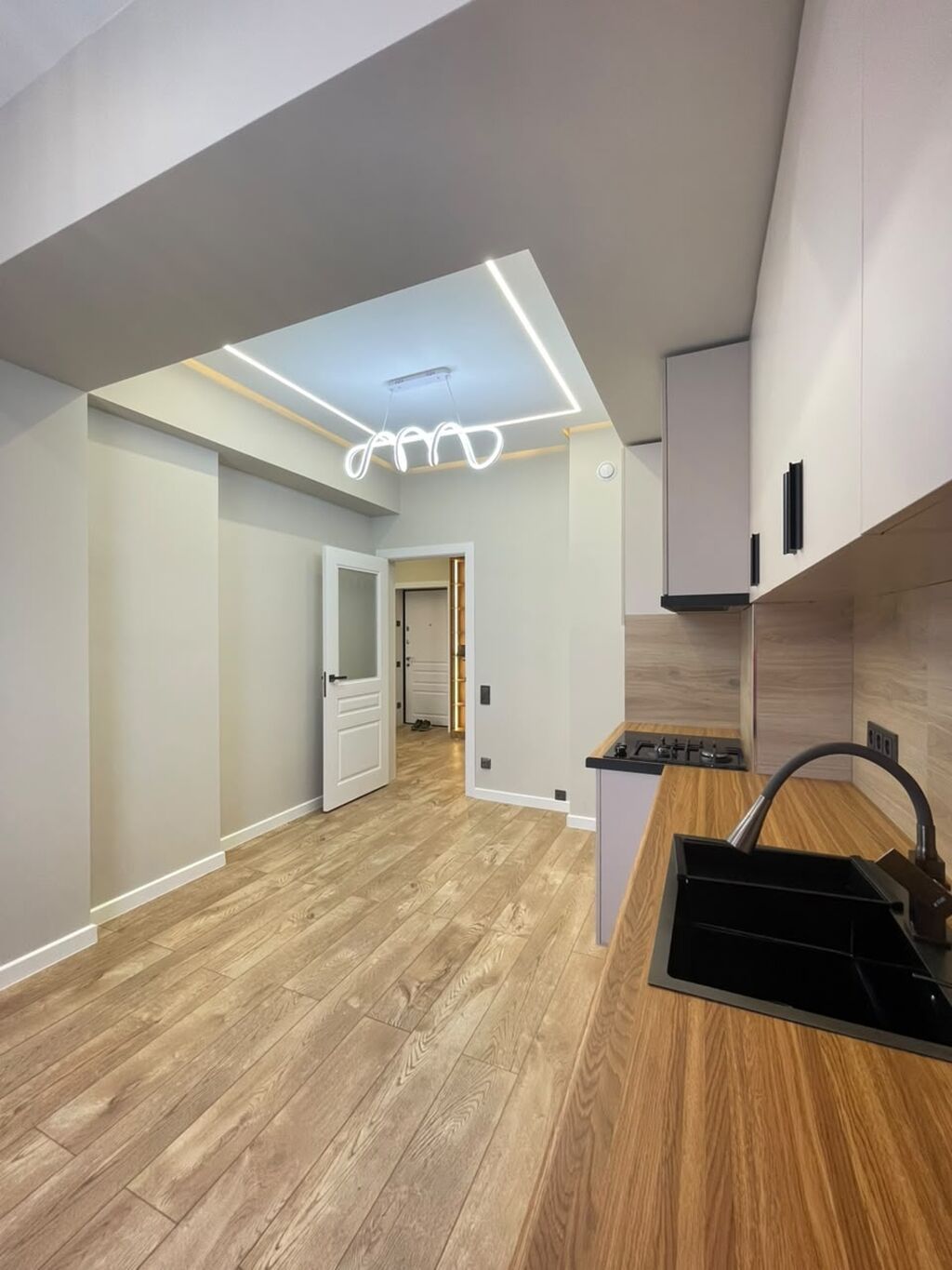 2 комнаты, 68 м², Южная Магистраль Элитка, 12 этаж, Дизайнерский ремонт: фото 3