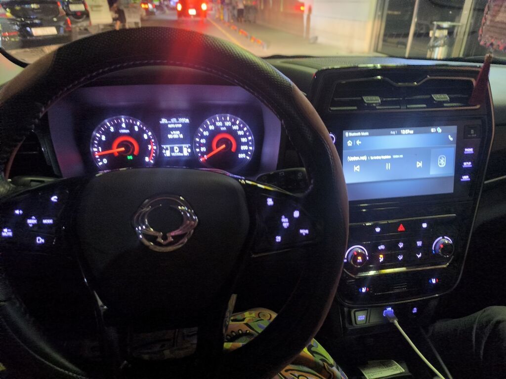 Ssangyong Tivoli: 2020 г., 1.5 л, Автомат, Бензин, Кроссовер: фото 4