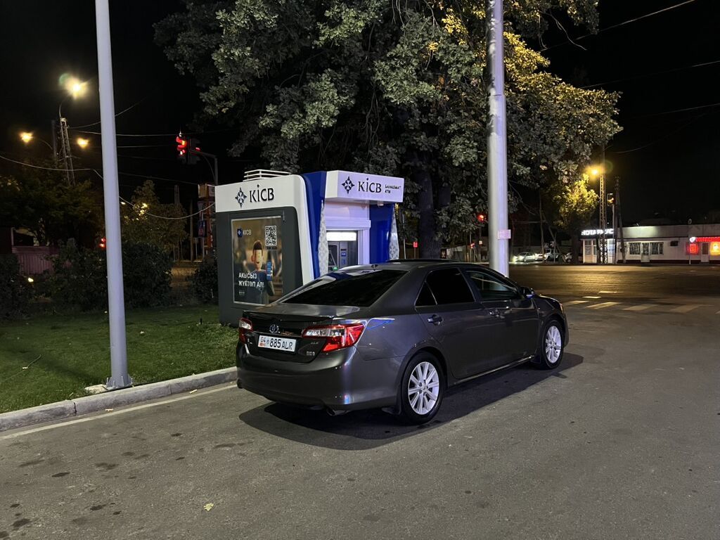 Toyota Camry: 2012 г., 2.5 л, Автомат, Гибрид, Седан: фото 5