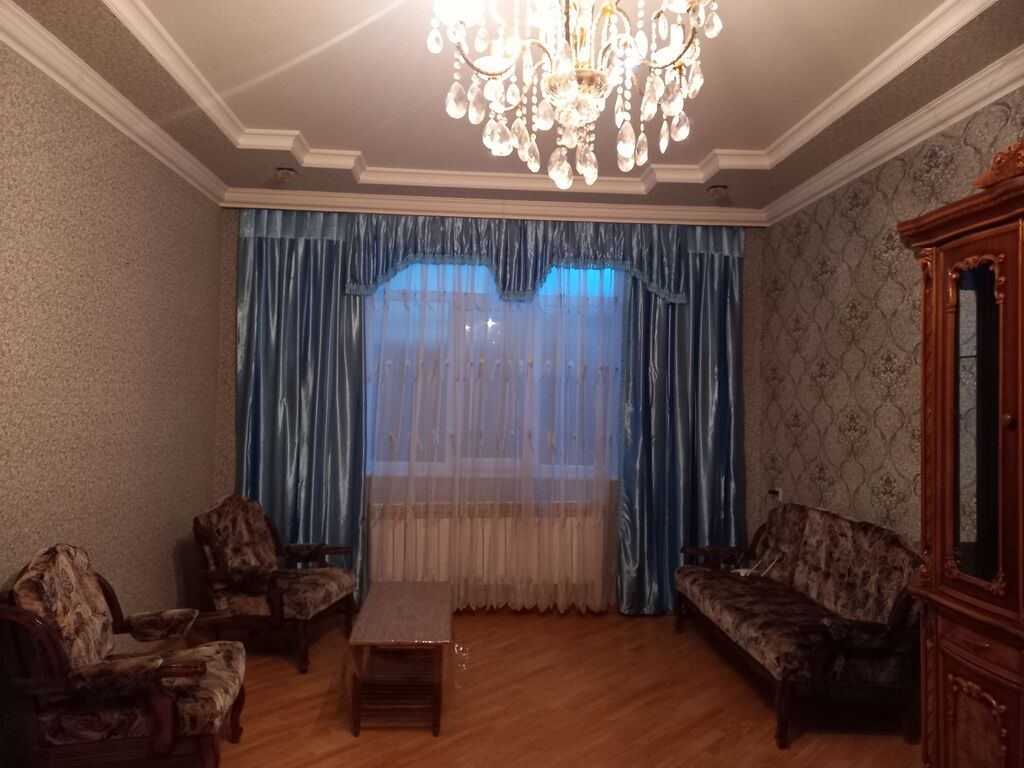 202 kv. m, 7 otaqlı, Telefon, Qaz, İşıq