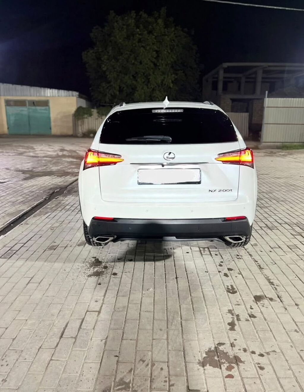 Lexus NX: 2017 г., 2 л, Автомат, Бензин, Кроссовер: фото 6