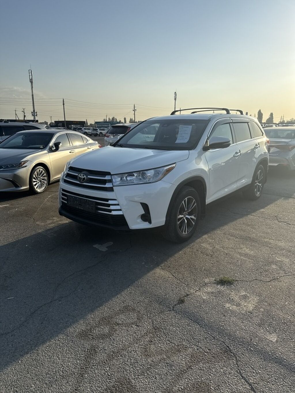 Toyota Highlander: 2019 г., 3.5 л, Автомат, Бензин, Кроссовер: фото 4