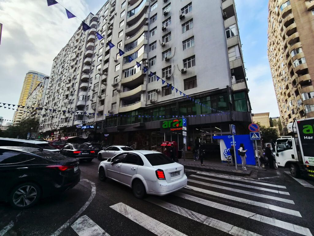 3 otaqlı, Yeni tikili, m. Nizami, 98 kv. m