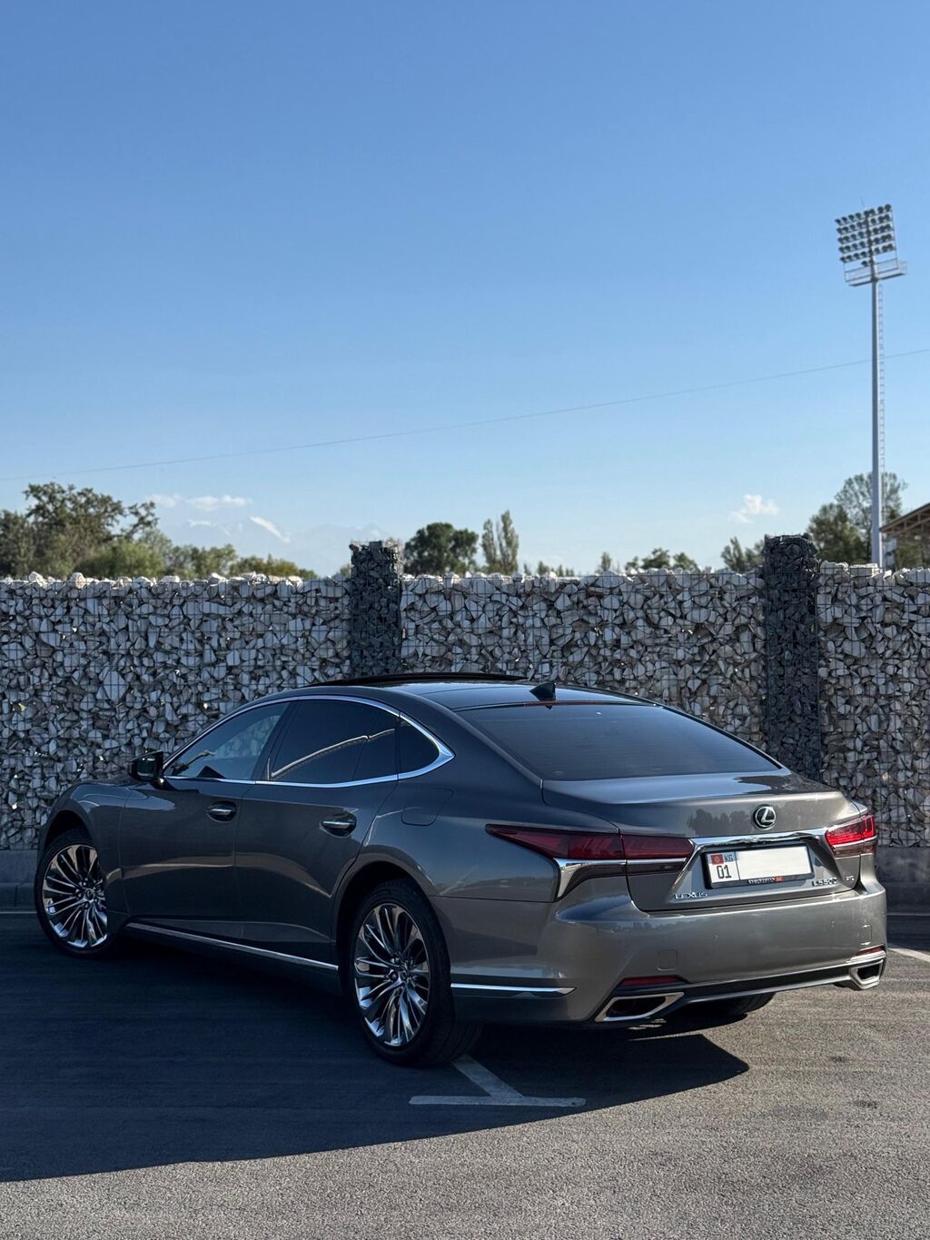 Lexus LS: 2019 г., 3.5 л, Автомат, Бензин, Седан: фото 3