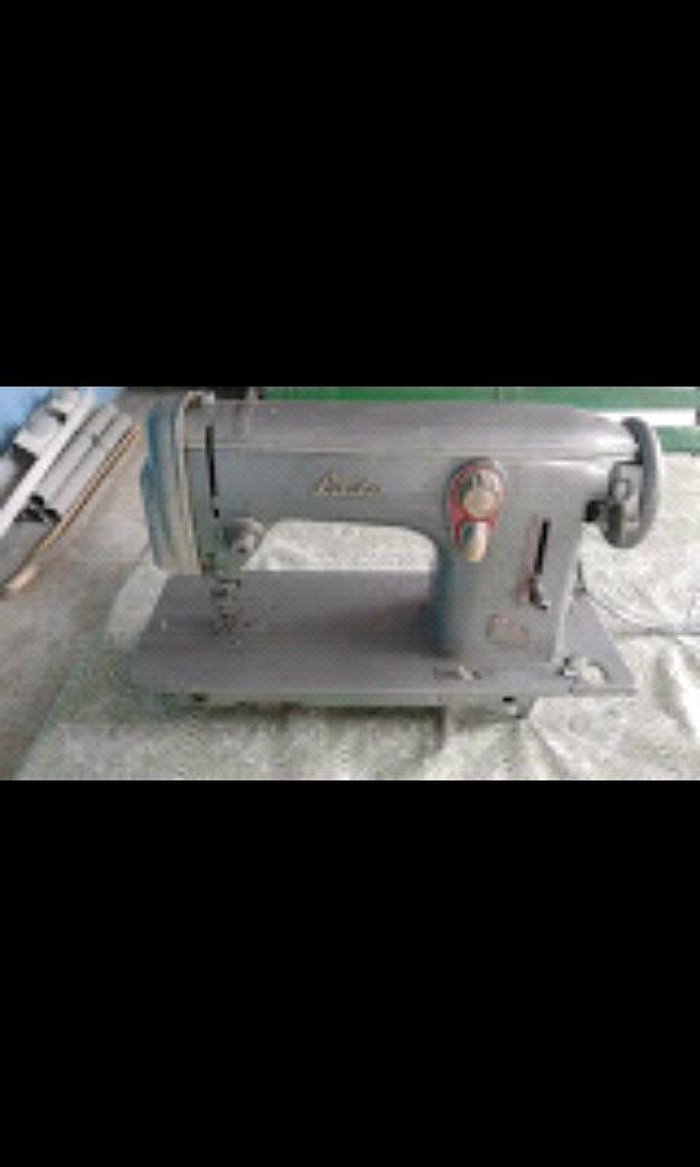 Sewing machines and overlocks: on lalafo.com.np in Rajbiraj