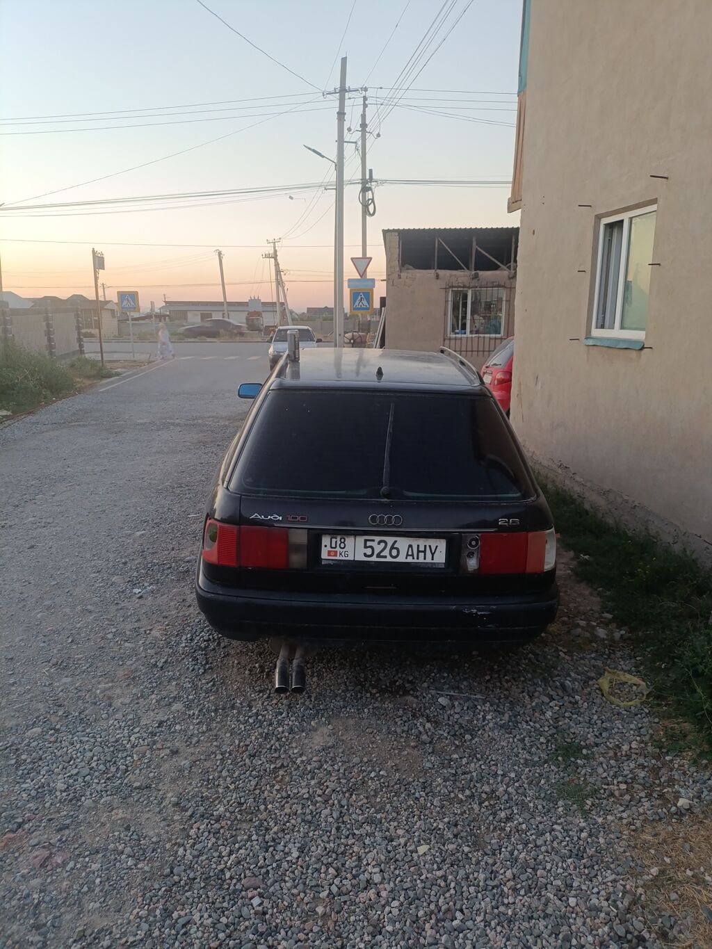 Audi 100: 1992 г., 2.6 л, Механика, Бензин, Универсал: фото 4