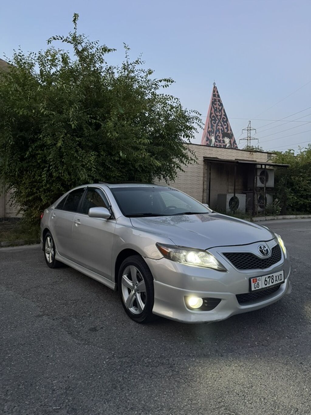Toyota Camry: 2010 г., 2.5 л, Автомат, Бензин, Седан: фото 2