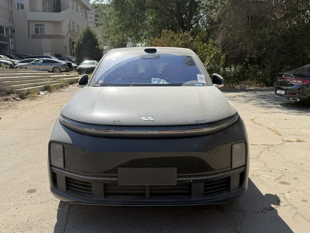 Lixiang L7
