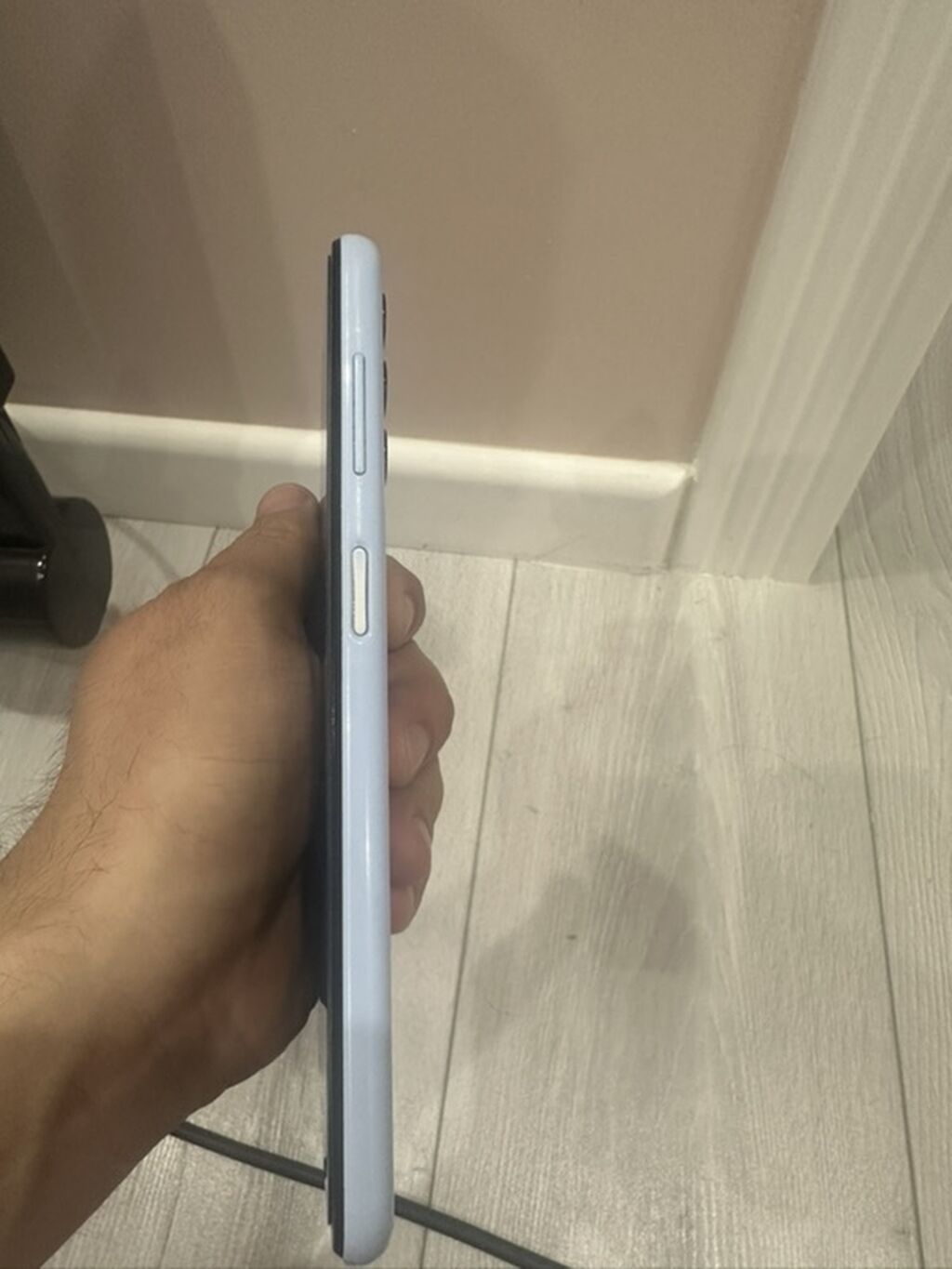 Samsung Galaxy A13, Б/у, 128 ГБ, цвет - Голубой, 2 SIM — фото 3