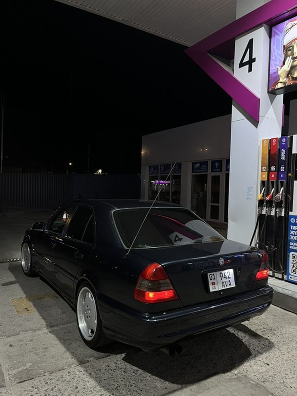 Mercedes-Benz C-Class: 1996 г., 5.5 л, Автомат, Бензин, Седан: фото 2