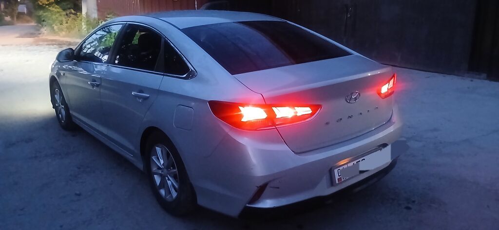 Hyundai Sonata: 2018 г., 2 л, Автомат, Бензин, Седан: фото 3