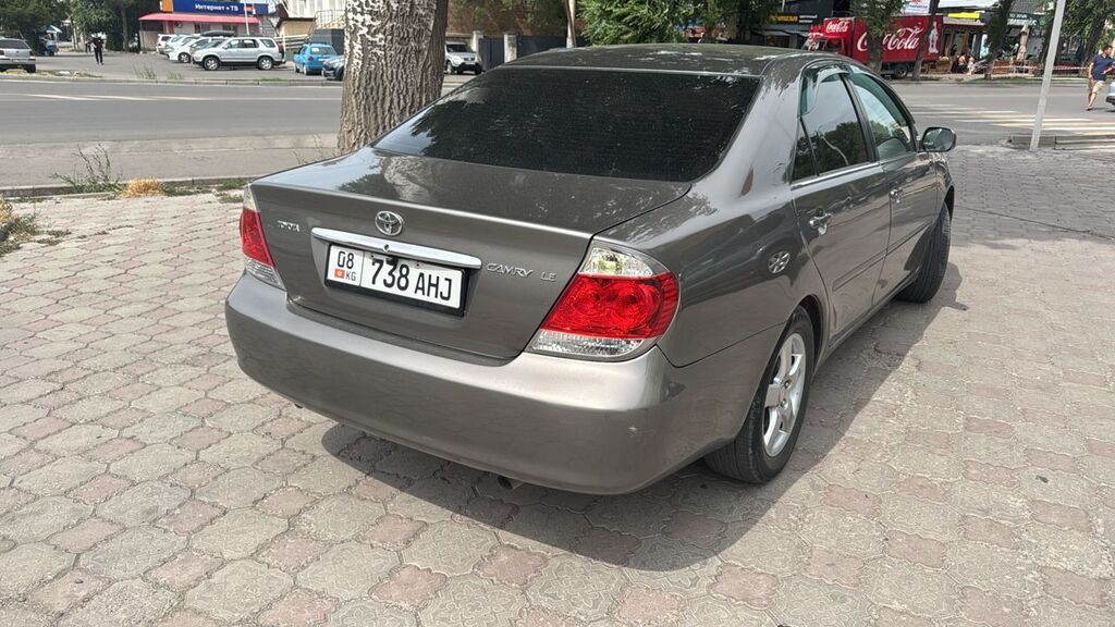 Toyota Camry: 2004 г., 2.4 л, Автомат, Бензин, Седан: фото 3