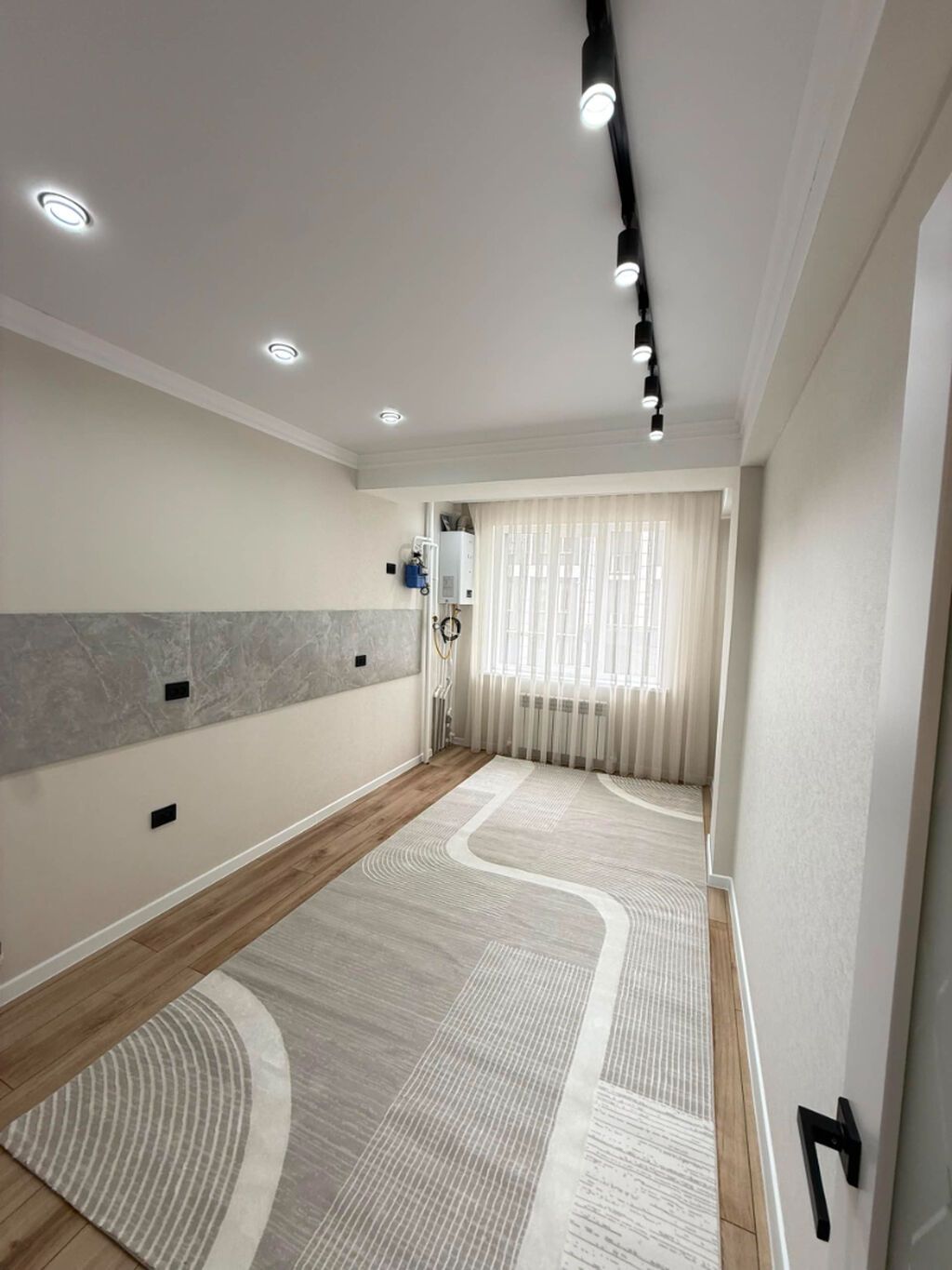 1 комната, 42 м², Элитка, 5 этаж, Евроремонт — фото 2