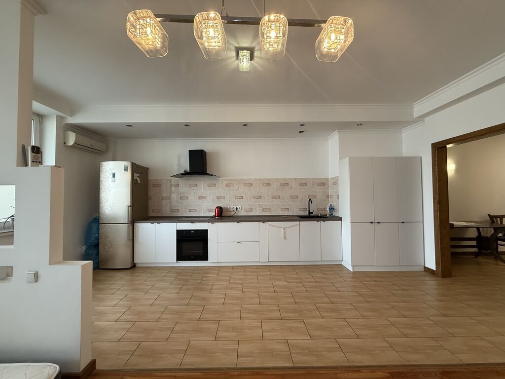 3 комнаты, 145 м², 7 мкр Элитка, 7 этаж, Евроремонт: фото 5