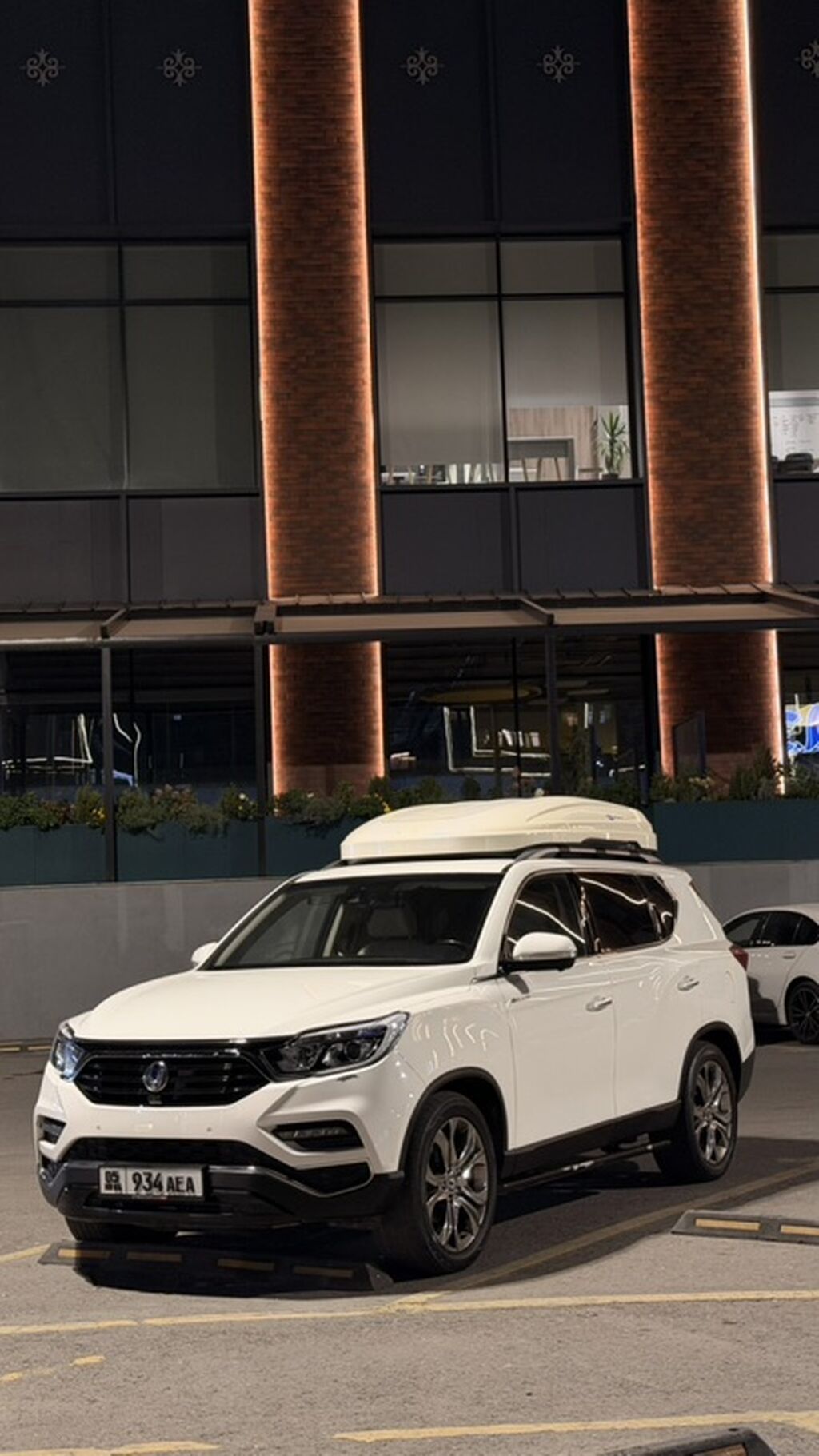 SsangYong Rexton, 2019 г., внедорожник, 7 мест: фото 1