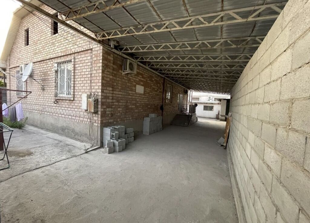 5 комнат, 500 м², 6 соток, Бишкек, Кара-Жыгач ж/м Собственник: фото 3
