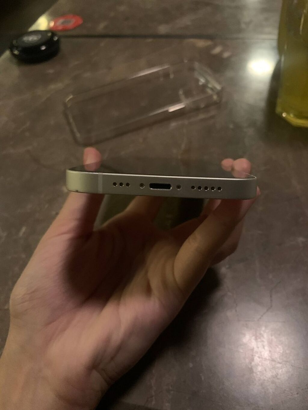 IPhone 13,белый цвет (Starlight). Основные характеристики: - Экран: фото 3