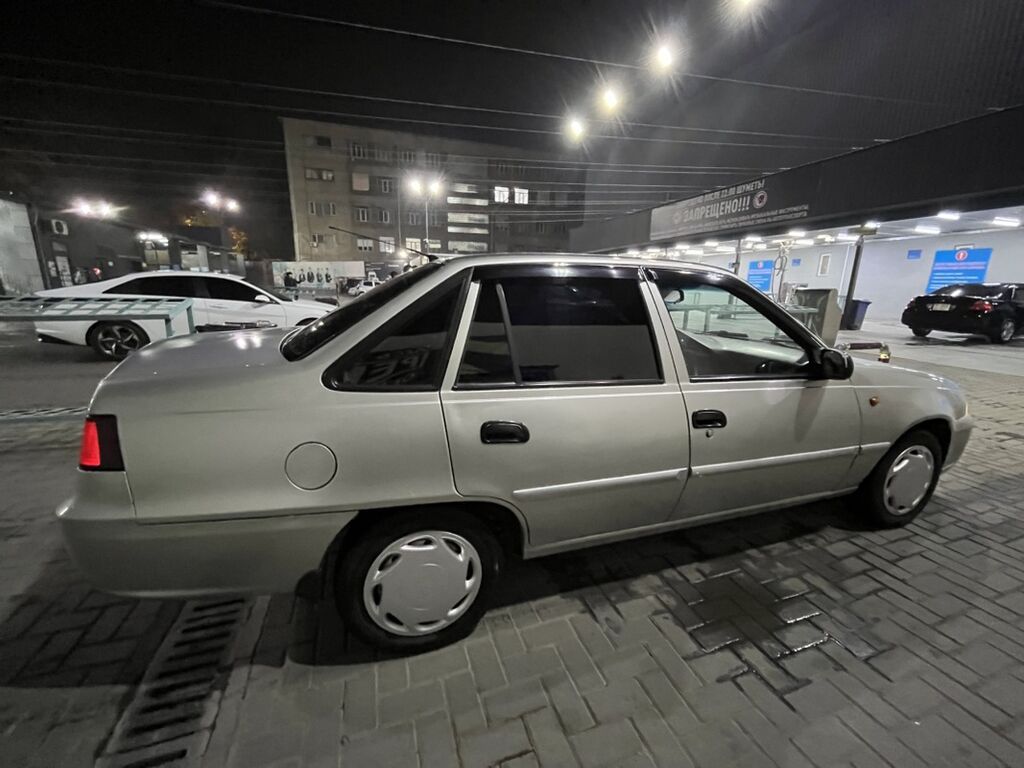 Daewoo Nexia: 2013 г., 1.6 л, Седан: фото 4