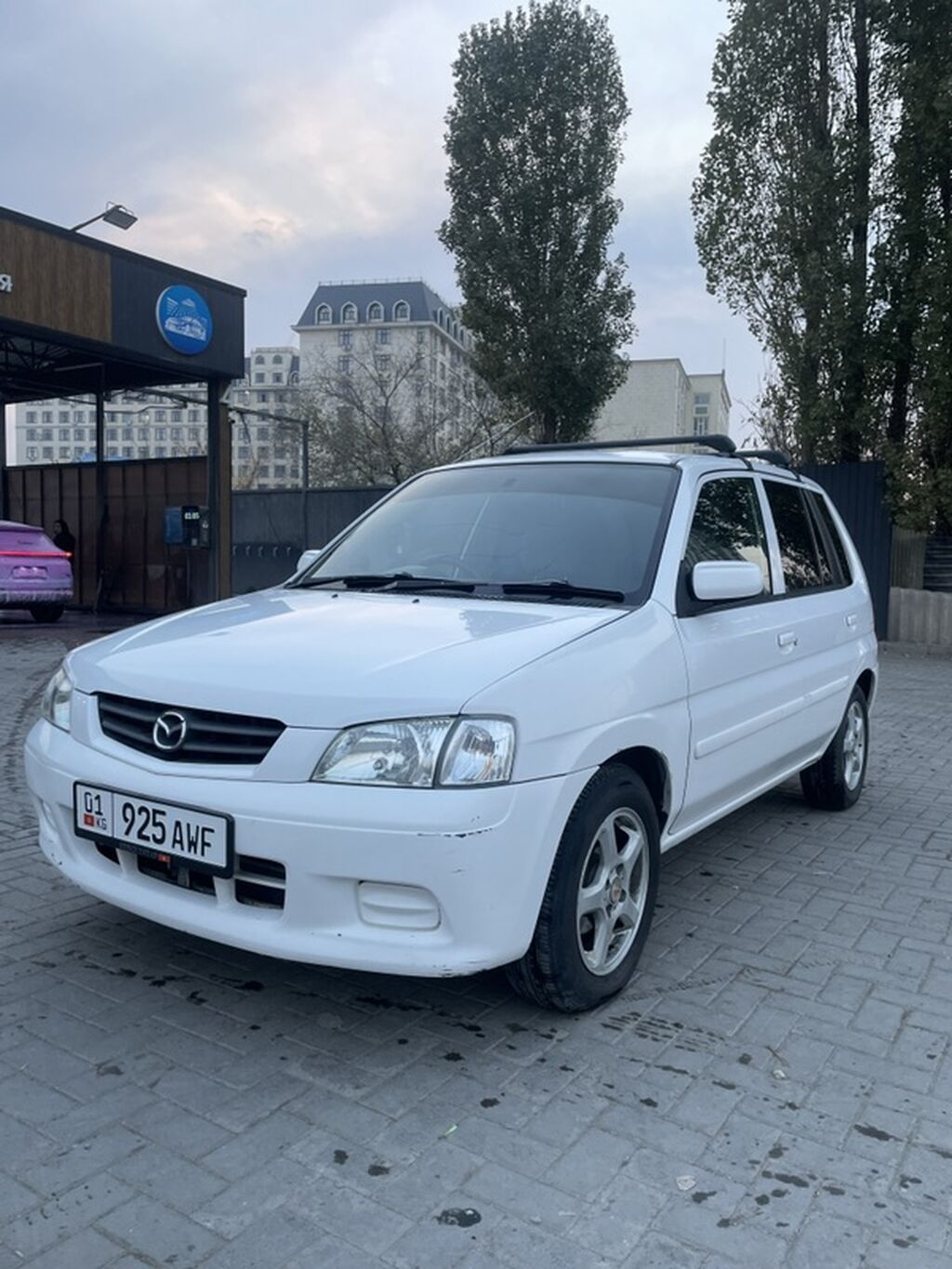 Mazda Demio: 2002 г., 1.3 л, Автомат, Бензин, Хэтчбэк: фото 4
