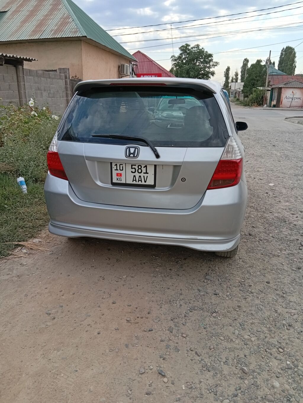 Honda Fit: 2002 г., 1.5 л, Вариатор, Бензин, Седан: фото 7