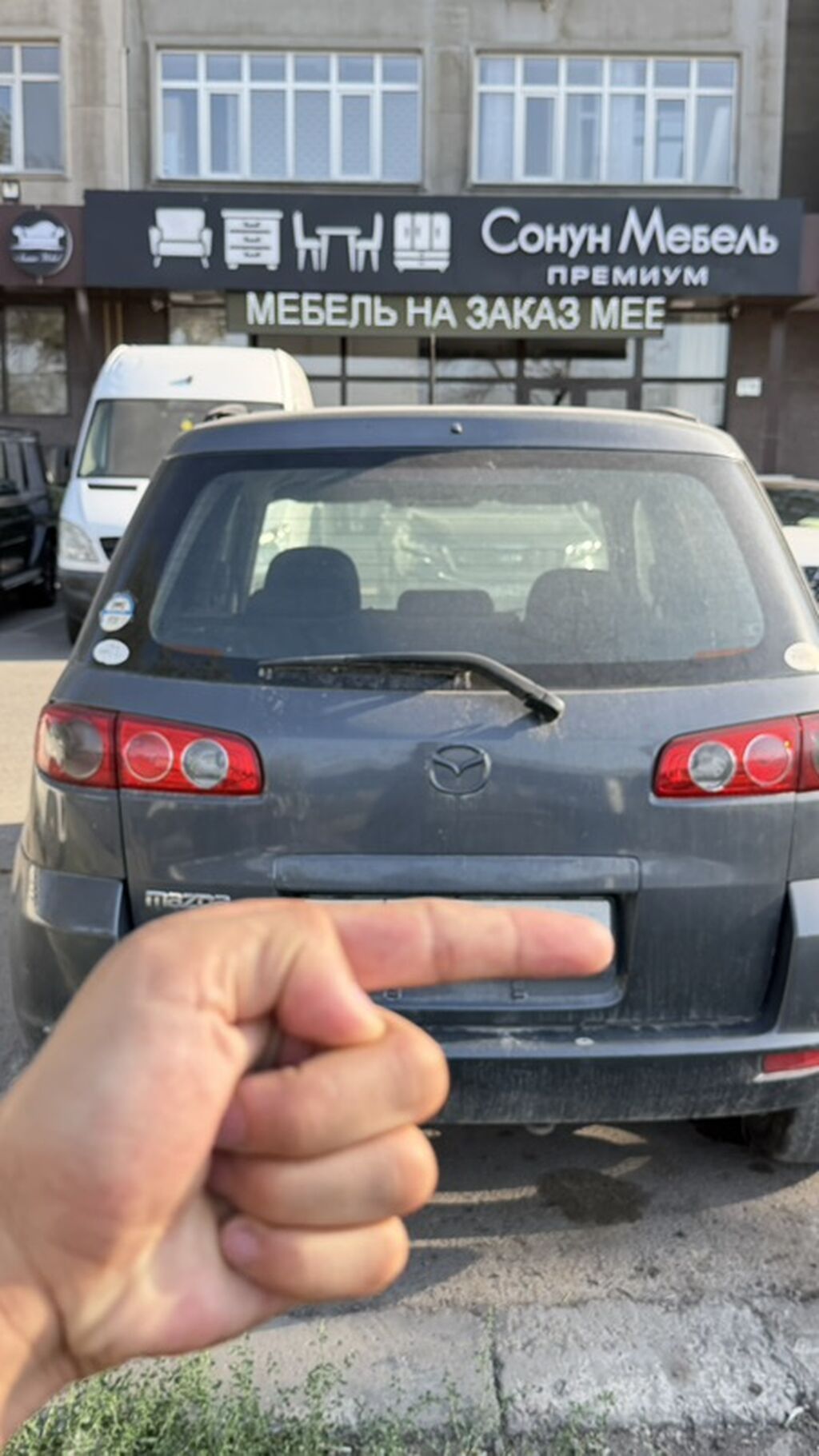 Mazda Demio: 2004 г., Хэтчбэк: фото 2