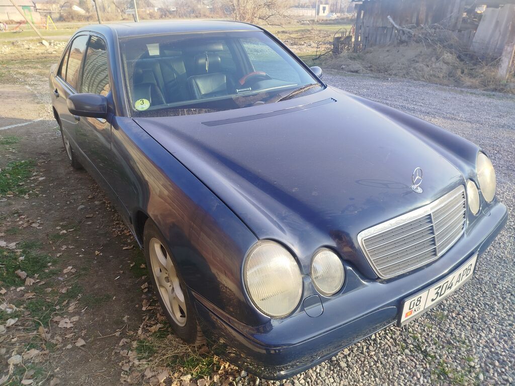 Mercedes-Benz E-Class: 2000 г., 2.2 л, Автомат, Дизель, Седан: фото 3