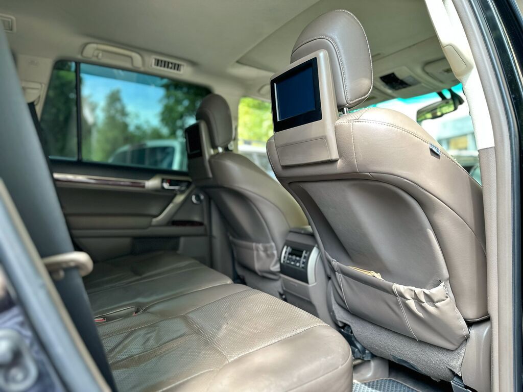 Lexus GX: 2010 г., 4.6 л, Автомат, Бензин, Внедорожник: фото 7