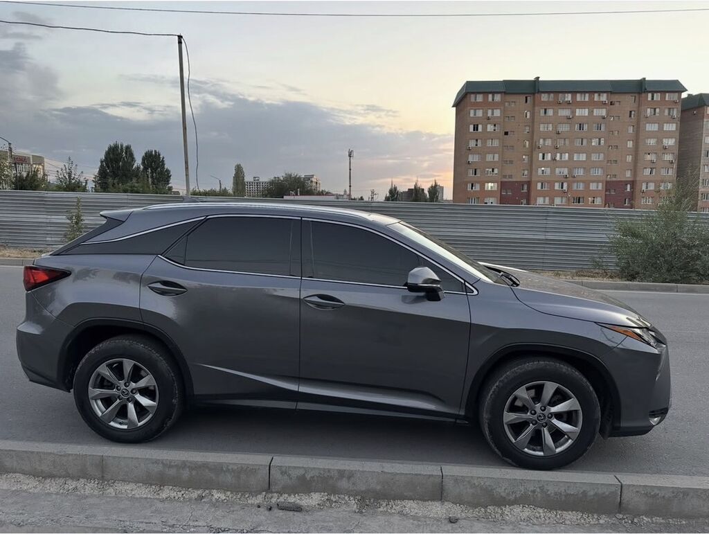 Lexus RX: 2018 г., 3.5 л, Автомат, Бензин, Кроссовер: фото 2