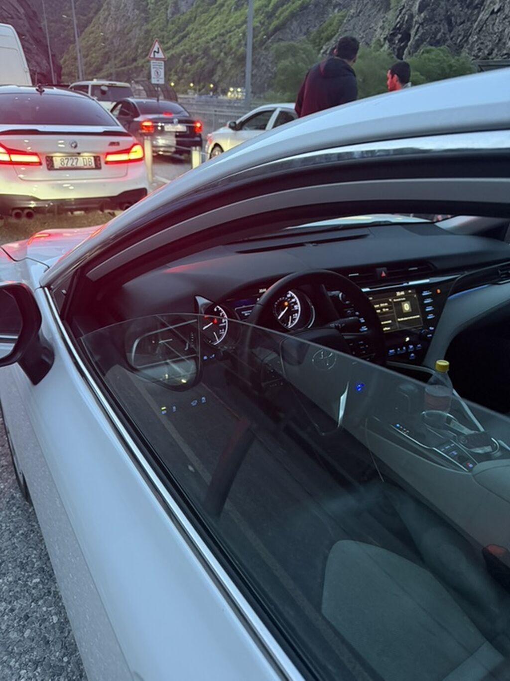 Toyota Camry: 2020 г., 2.5 л, Автомат, Бензин, Седан — фото 7