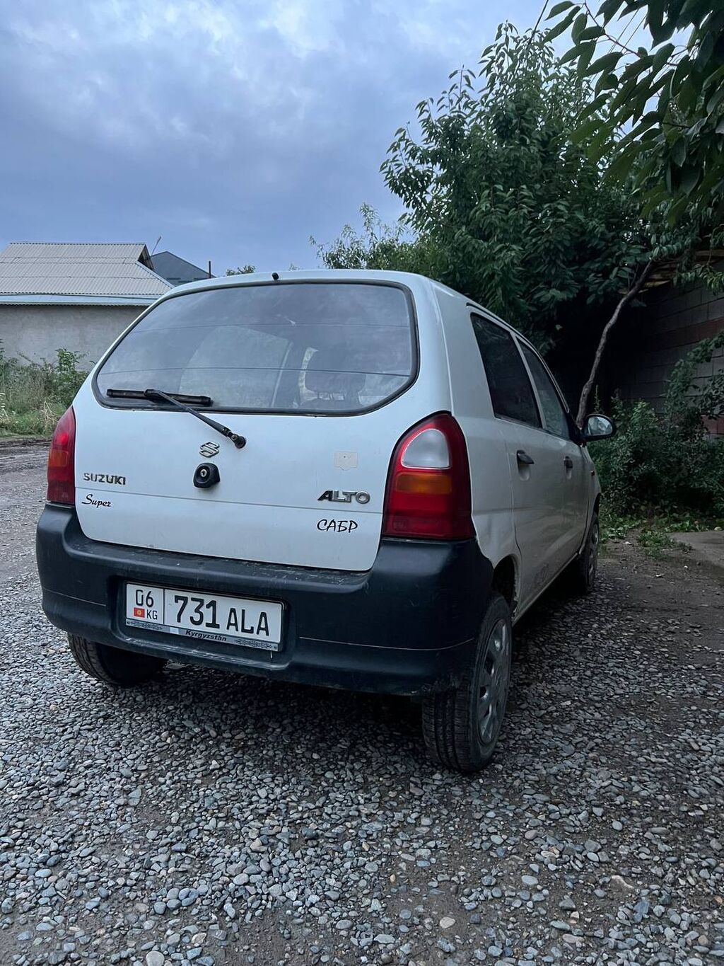 Suzuki Alto: 2003 г., Хэтчбэк: фото 1