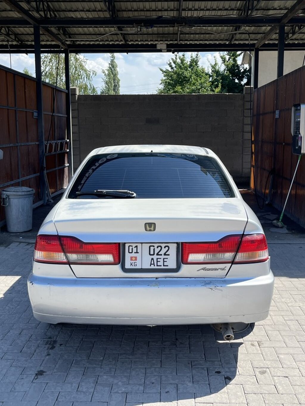 Honda Accord: 2000 г., 2 л, Автомат, Газ, Седан: фото 1