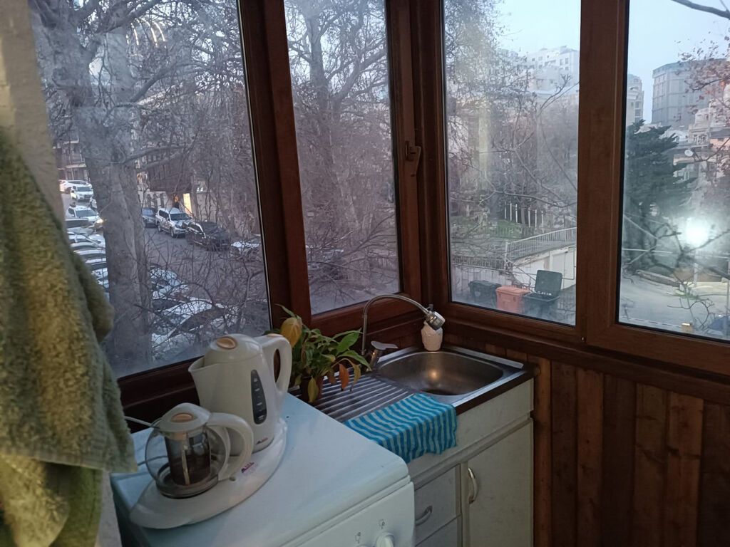 İcarəyə verilir 3 otaqlı ofis 80 m², İçəri Şəhər m. İçərişəhər